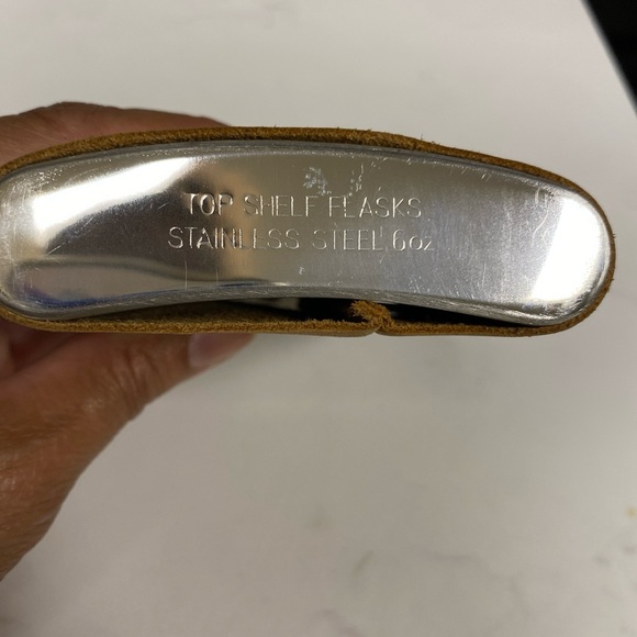 Top Shelf Stainless Steel Leather Covered Flasks 6 oz. - Picture 7 of 15